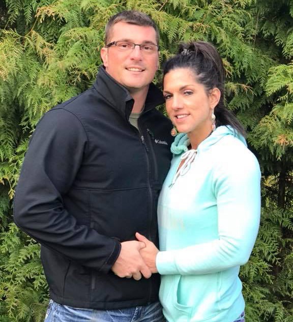 Tel and Amanda Thompson, Manager